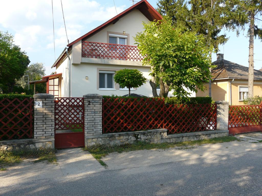 Tanay Vendégház Balatonfüred Exterior foto